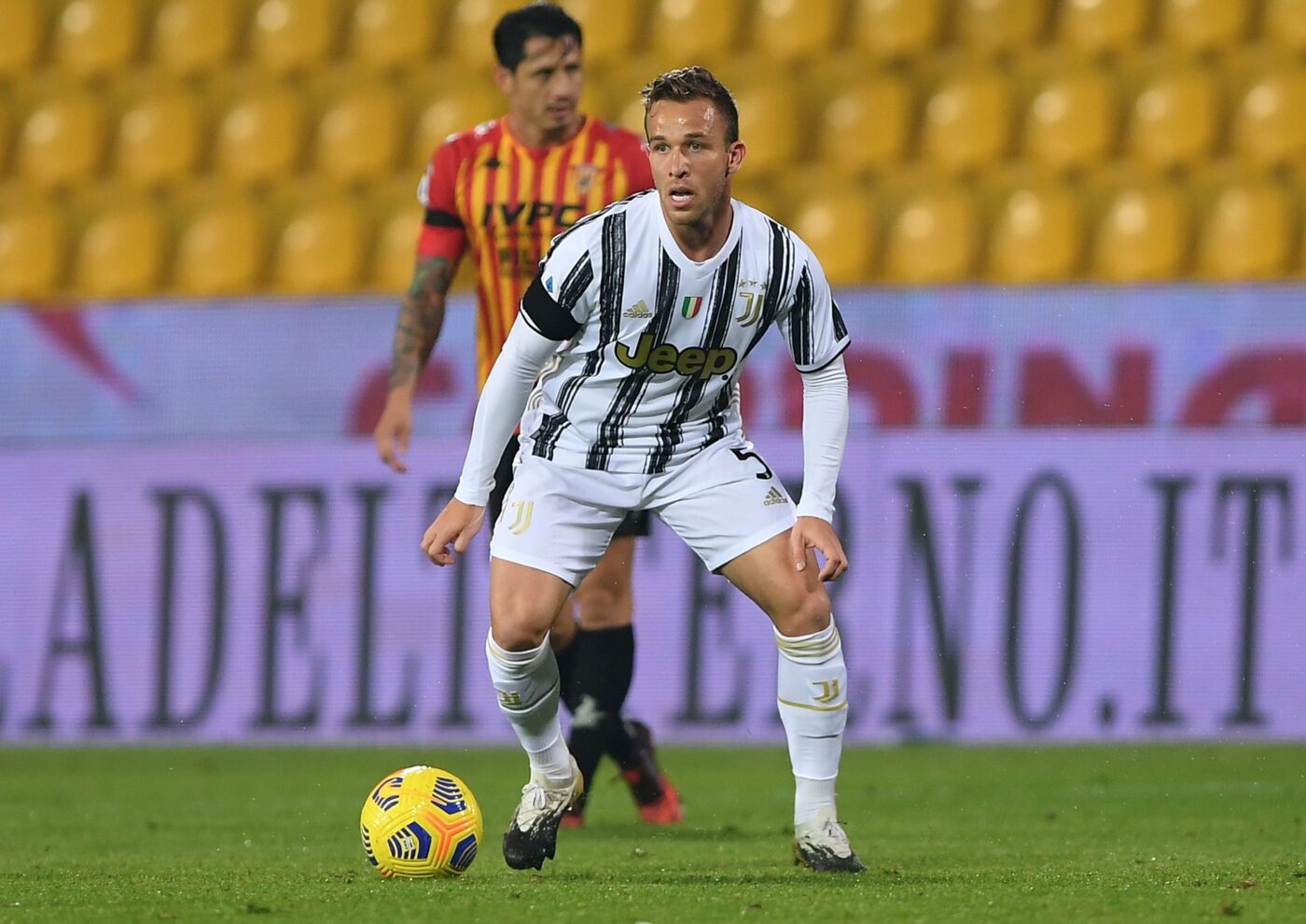 Arthur Melo đang thi đấu cho Juventus