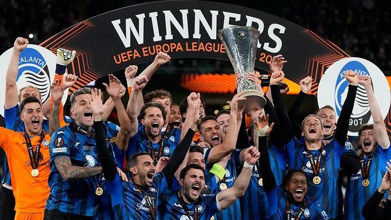 Atalanta ăn mừng chiến thắng tại Europa League