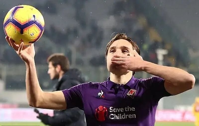 Federico Chiesa thể hiện kỹ thuật đi bóng ấn tượng