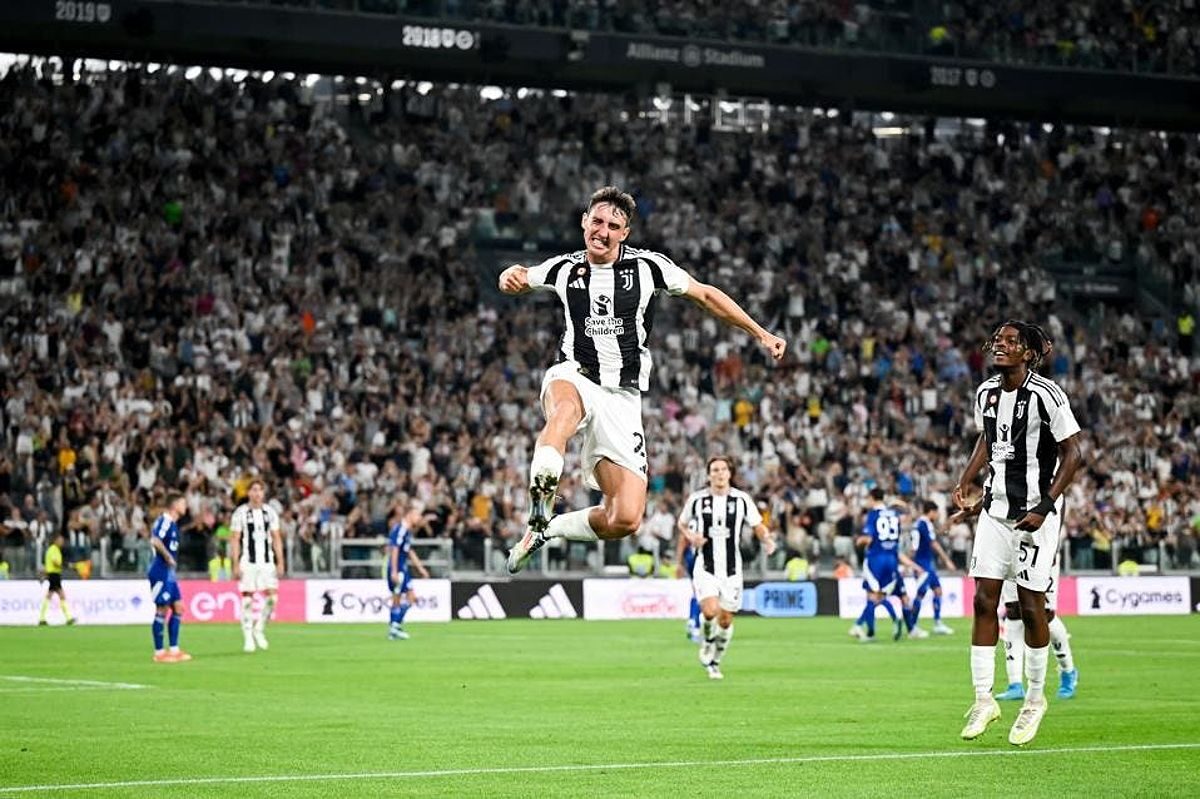 Hình ảnh cầu thủ Juventus trong trận đấu